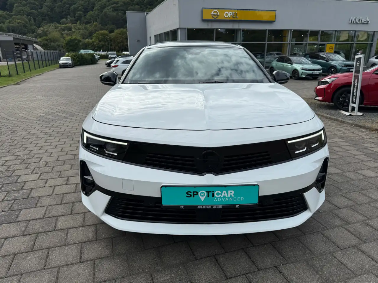 Opel Astra 1.2 Turbo GS — Vehicle gallery 2