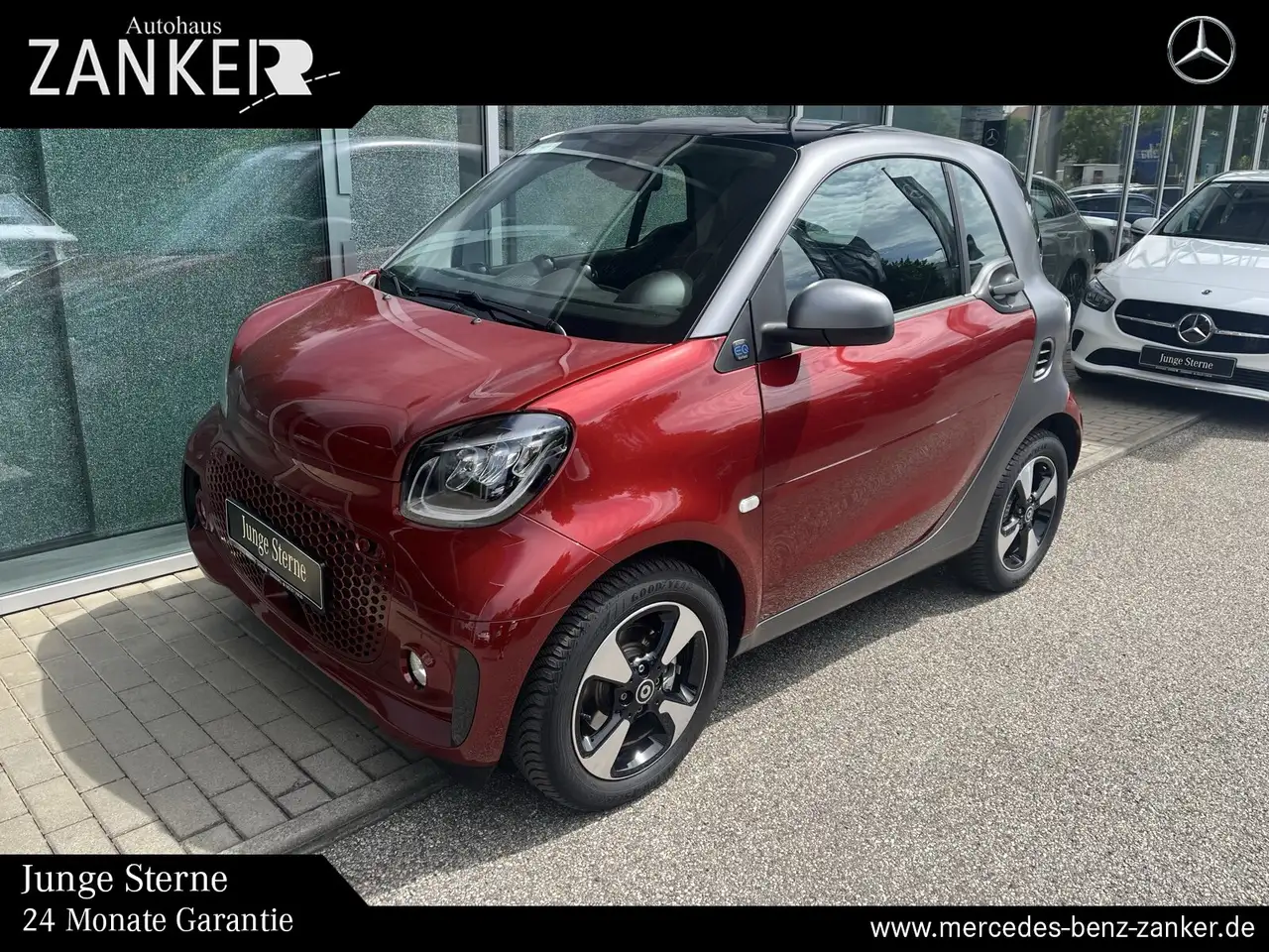 smart forTwo smart EQ fortwo Exclusive *PANO*LED*AMBI*DAB*TEMPO — Günzburg