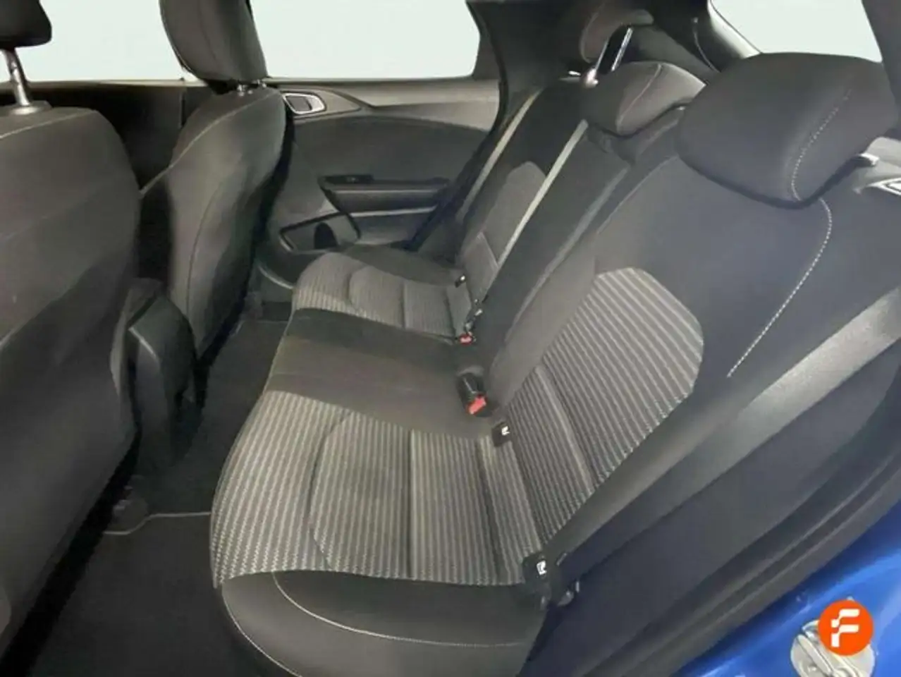 Kia XCeed 1.0 T-GDi Concept — Vehicle gallery 34