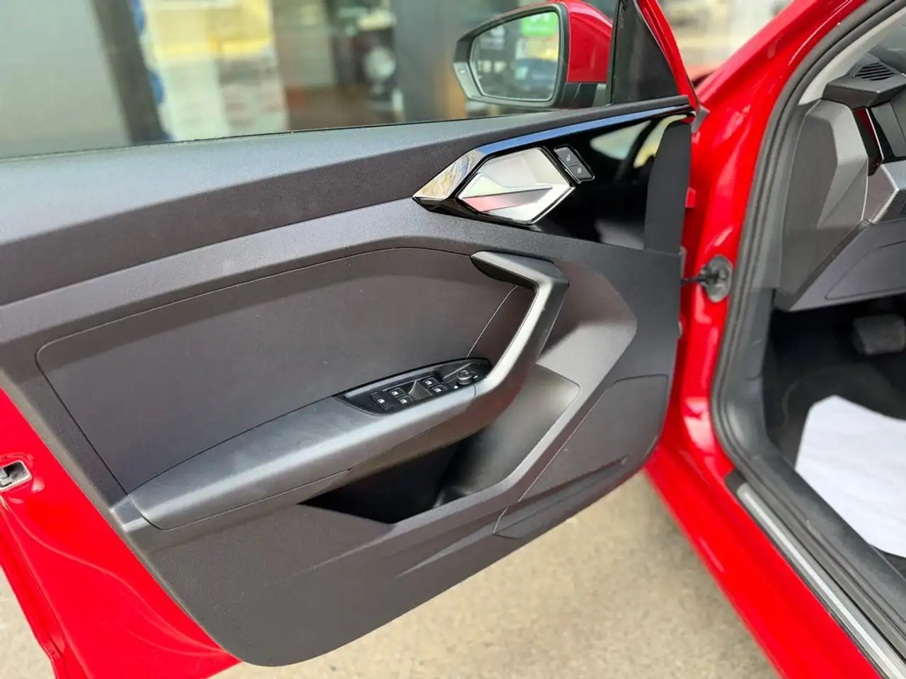 Audi A1 Sportback 25 TFSI Advanced S tronic — معرض صور السيارة 32
