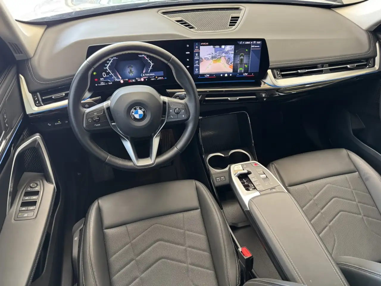 BMW X1 sDrive 18dA xLine — Galería del vehículo 27