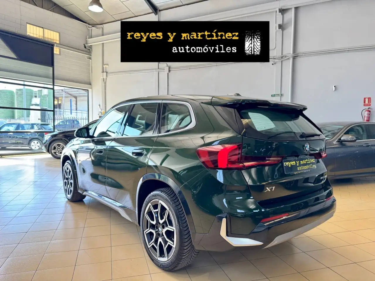 BMW X1 sDrive 18dA xLine — Galería del vehículo 3