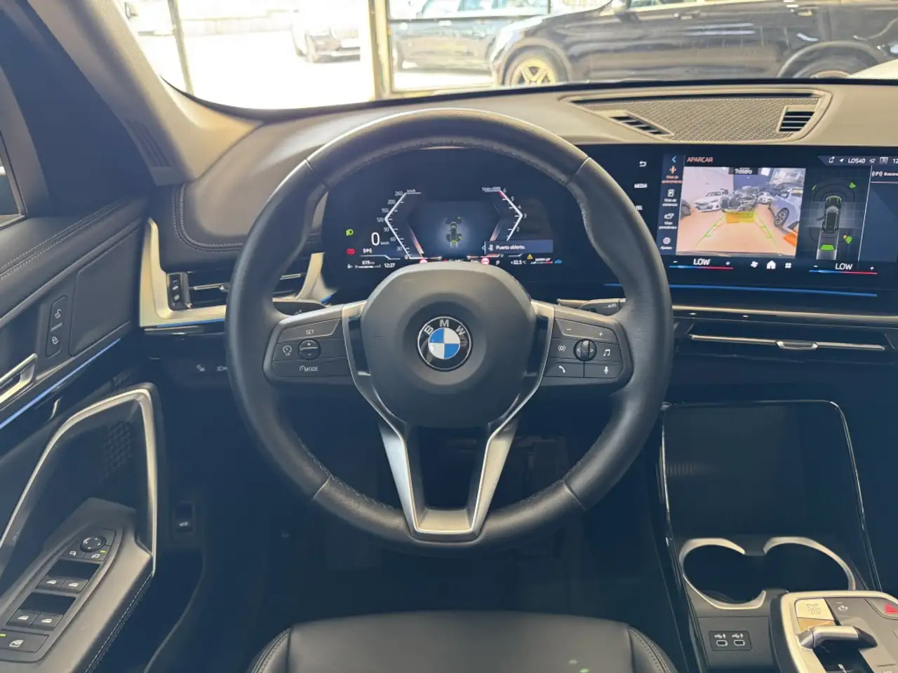 BMW X1 sDrive 18dA xLine — Galería del vehículo 28
