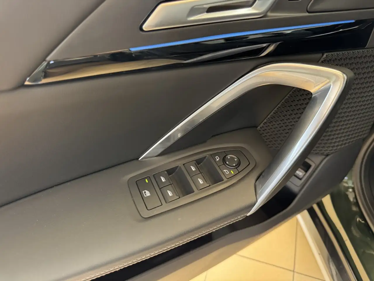 BMW X1 sDrive 18dA xLine — Galería del vehículo 25