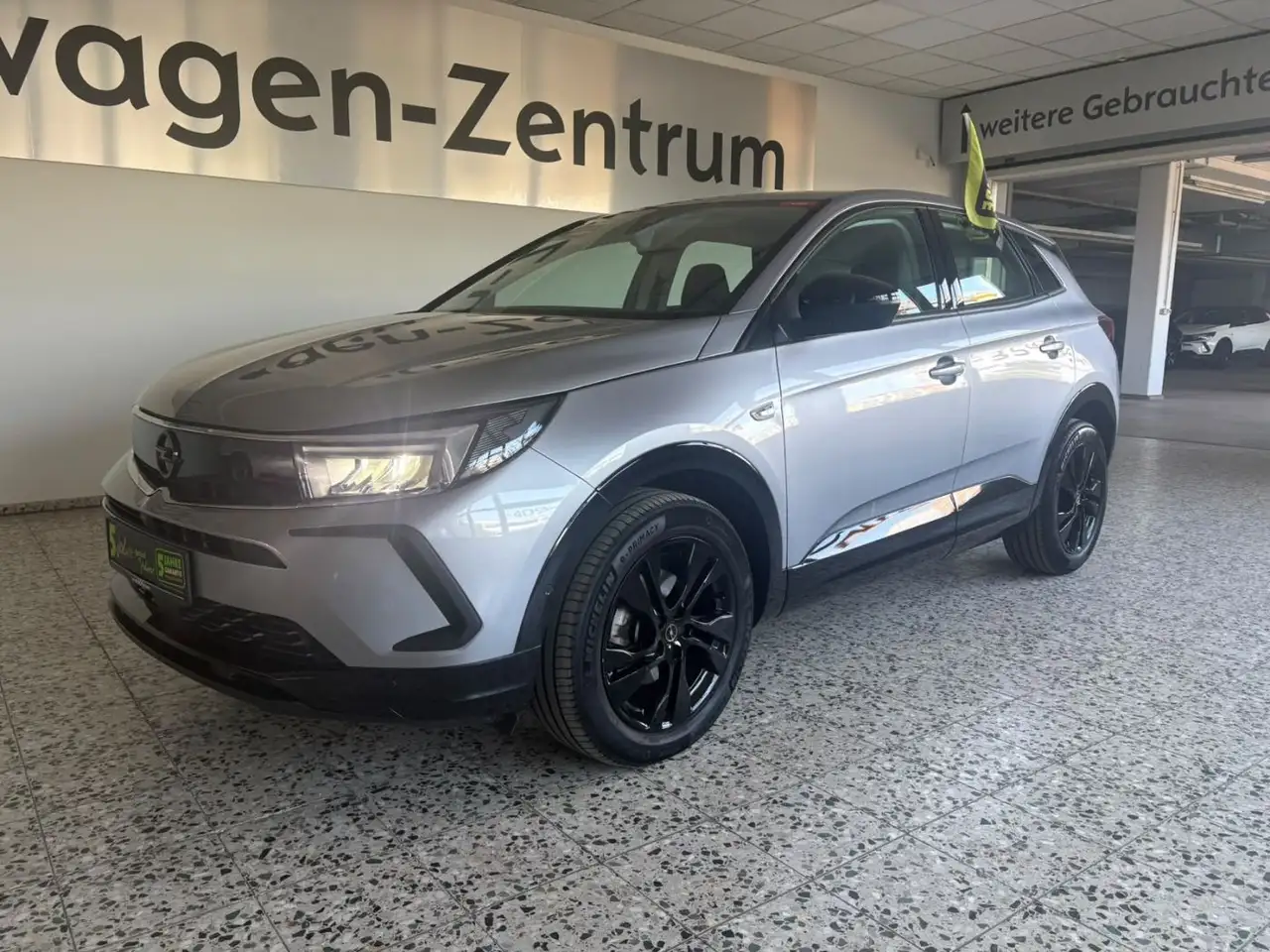 Opel Grandland 1.2 Turbo GS Line AHK+LED+SHZ+2xKlima — Galerie du véhicule 2