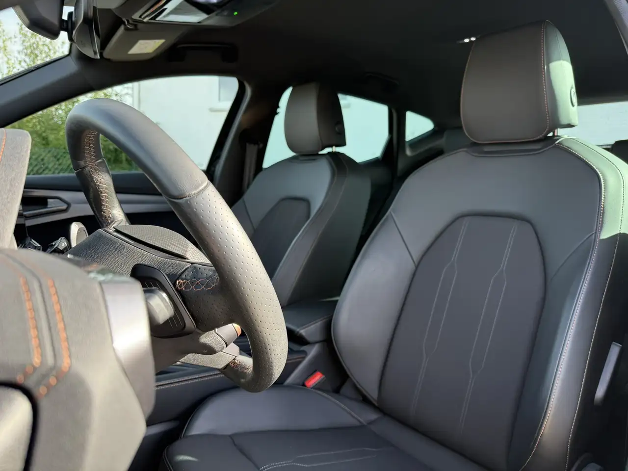 CUPRA Formentor 1.5 eTSI DSG ACC AHK eHECK FaPa-XL — Galería del vehículo 13