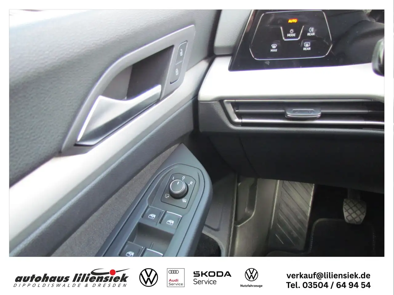 Volkswagen Golf 8 1.5 TSI Life LED/NAVI/DAB — Galerie du véhicule 13