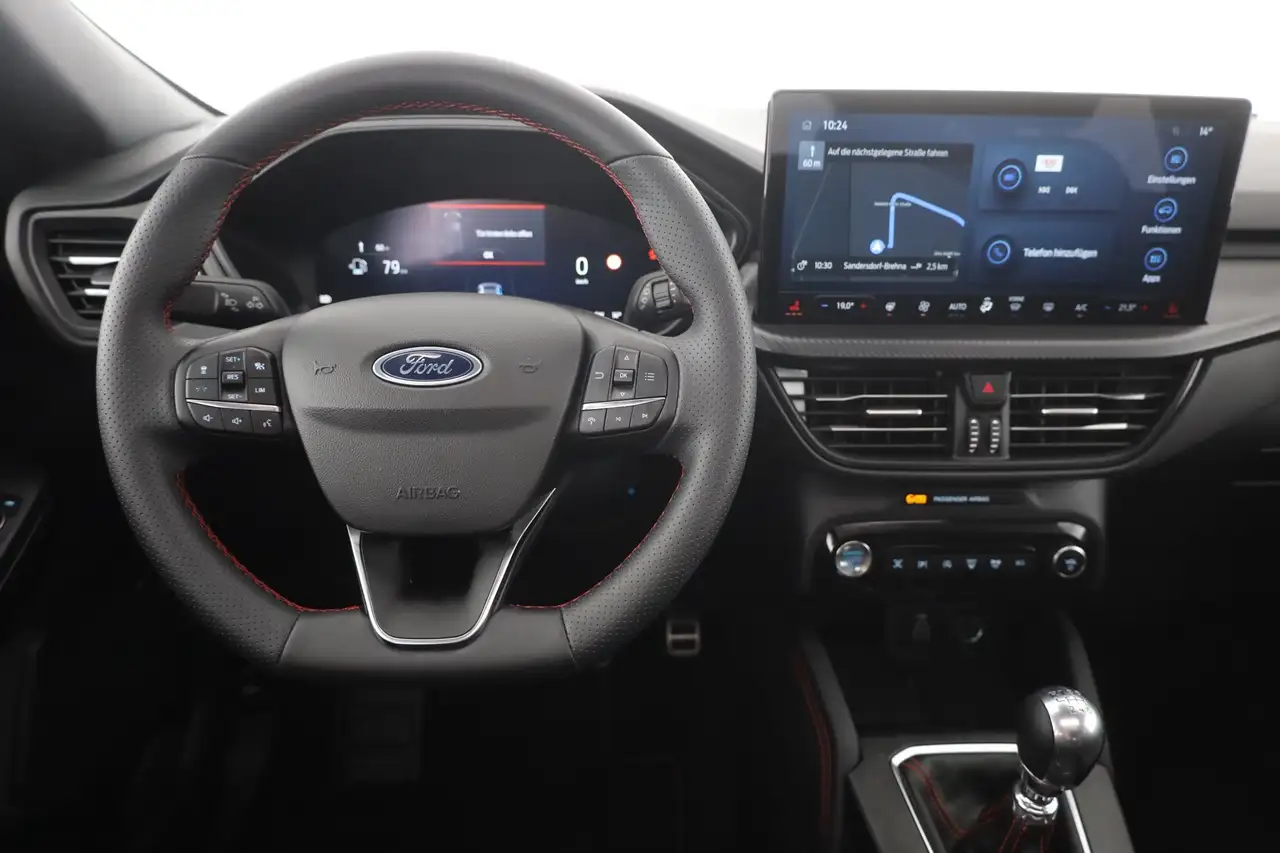 Ford Kuga 1.5 EB ST-Line X LED Navi Panorama AHK 360° — معرض صور السيارة 10