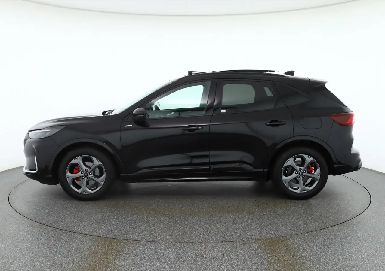 Ford Kuga 1.5 EB ST-Line X LED Navi Panorama AHK 360° — معرض صور السيارة 2