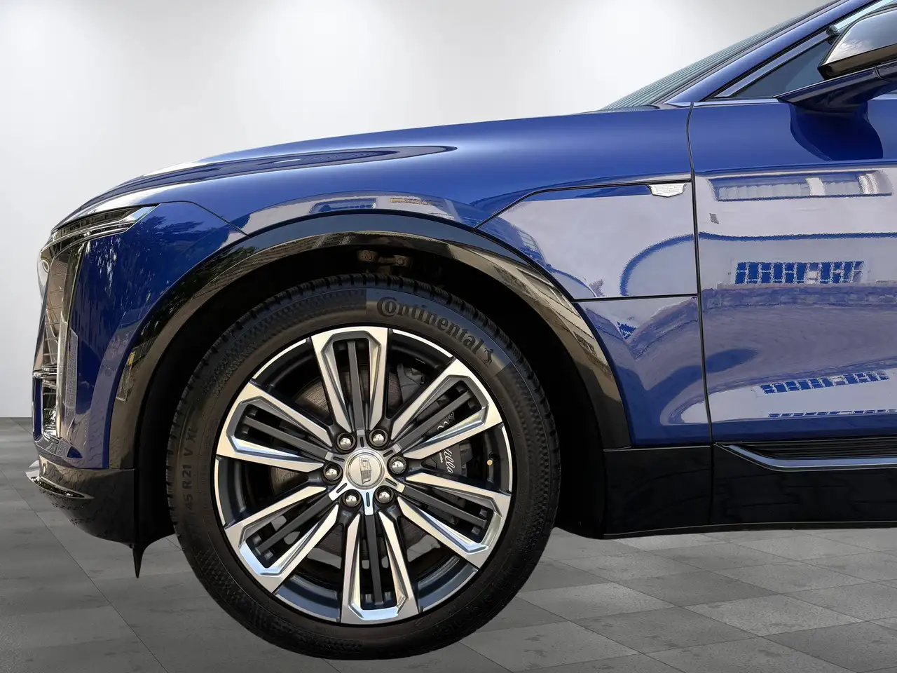 Cadillac Lyriq Sport AWD Pano 360°Kamera Totwinkel Sound 21" — Galerie du véhicule 6