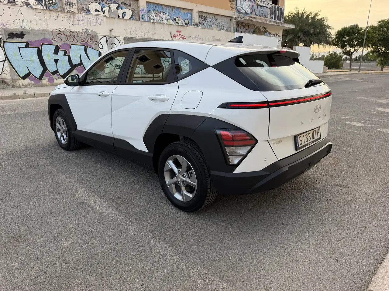 Hyundai KONA 1.6 GDI DCT Hybrid Trend — Galerie du véhicule 5