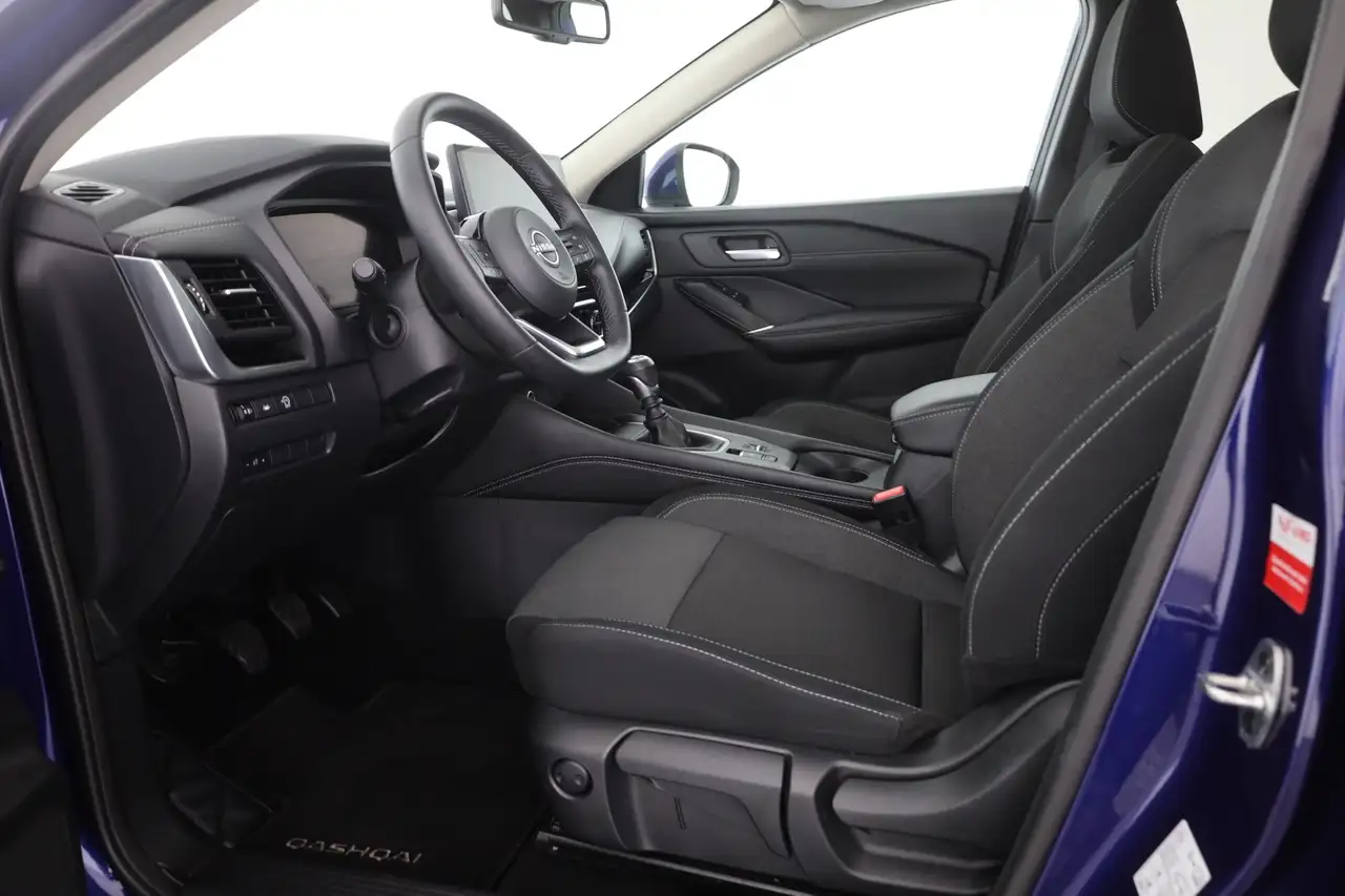 Nissan Qashqai N-Connecta 1.3 Dig-T LED ACC Navi Pano — Galería del vehículo 24