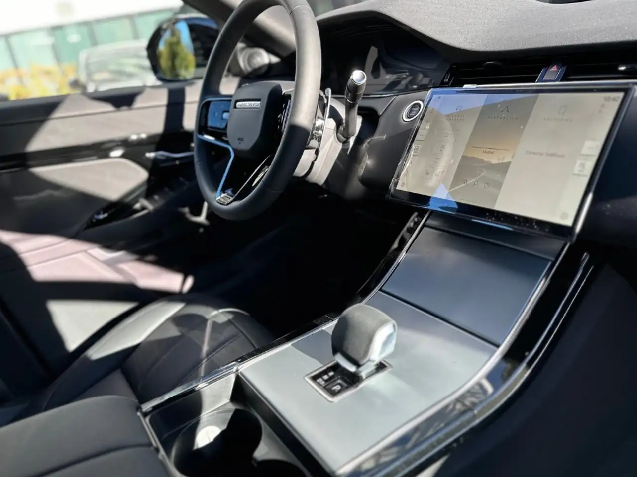 Land Rover Range Rover Evoque 2.0D I4 MHEV S AWD Aut. 163 — Galería del vehículo 26