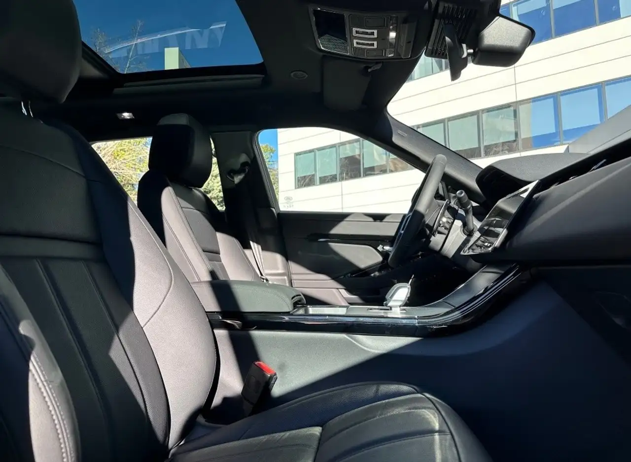 Land Rover Range Rover Evoque 2.0D I4 MHEV S AWD Aut. 163 — Galería del vehículo 18