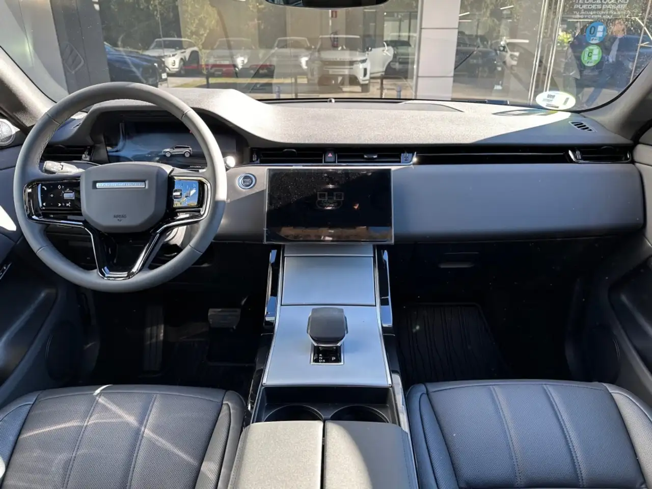 Land Rover Range Rover Evoque 2.0D I4 MHEV S AWD Aut. 163 — Galería del vehículo 17