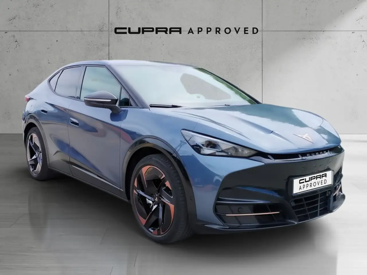 CUPRA Tavascan 77kWh 250kW VZ AWD — Barcelona, Barcelona