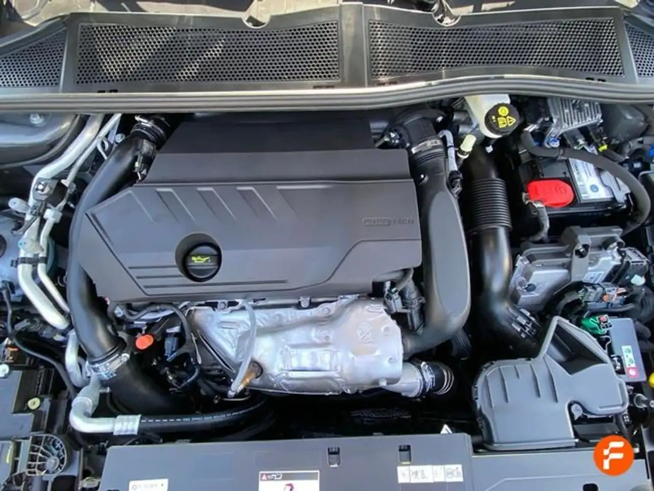 Peugeot 308 SW GT Hybrid 136 e-DCS6 — Galerie du véhicule 20