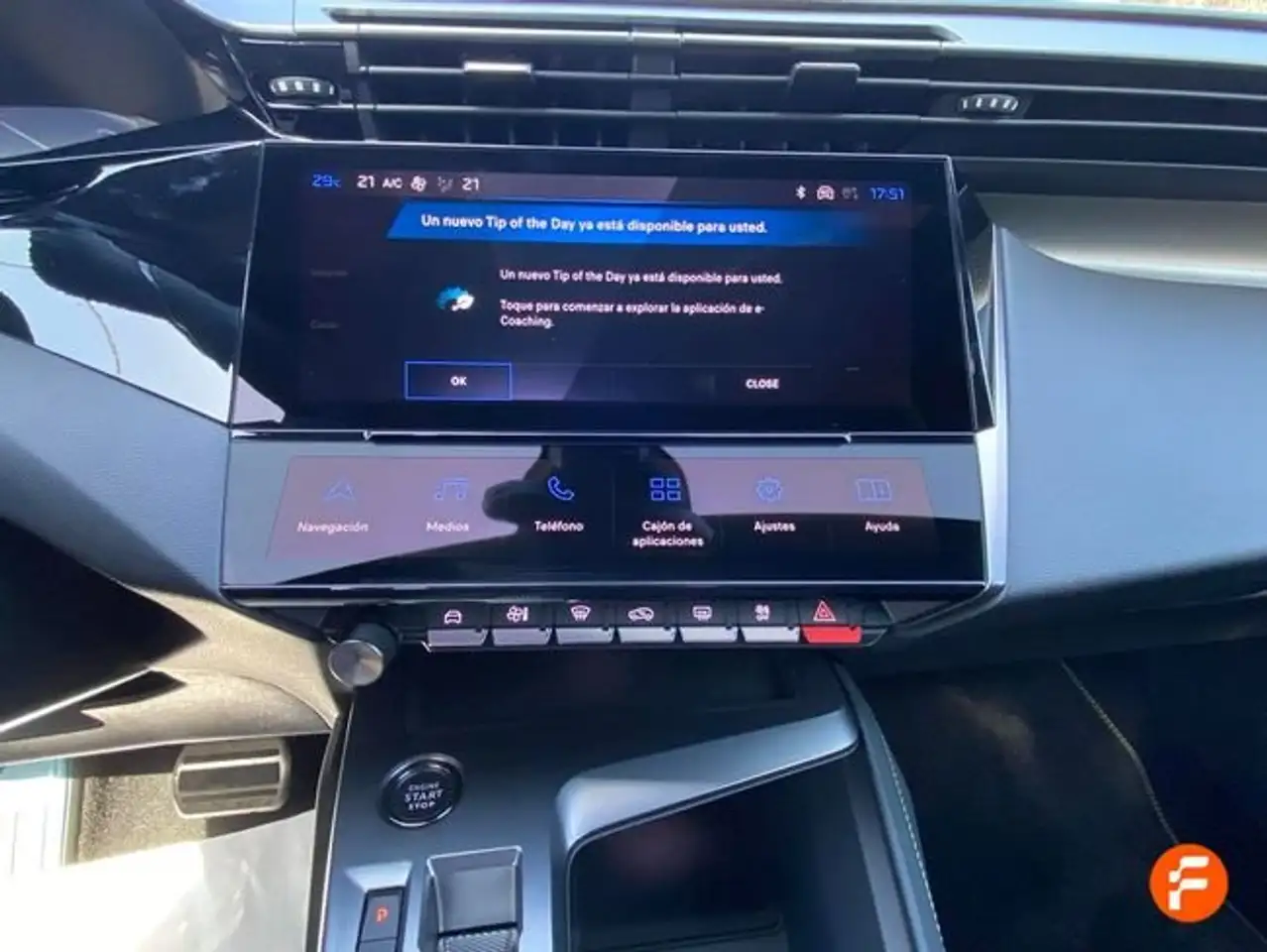 Peugeot 308 SW GT Hybrid 136 e-DCS6 — Galerie du véhicule 11