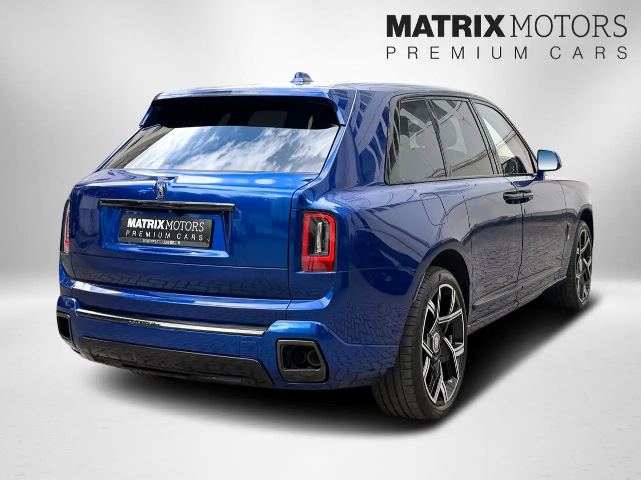 Rolls-Royce Cullinan Black Badge Series II 23" Lounge Seats — Galería del vehículo 2