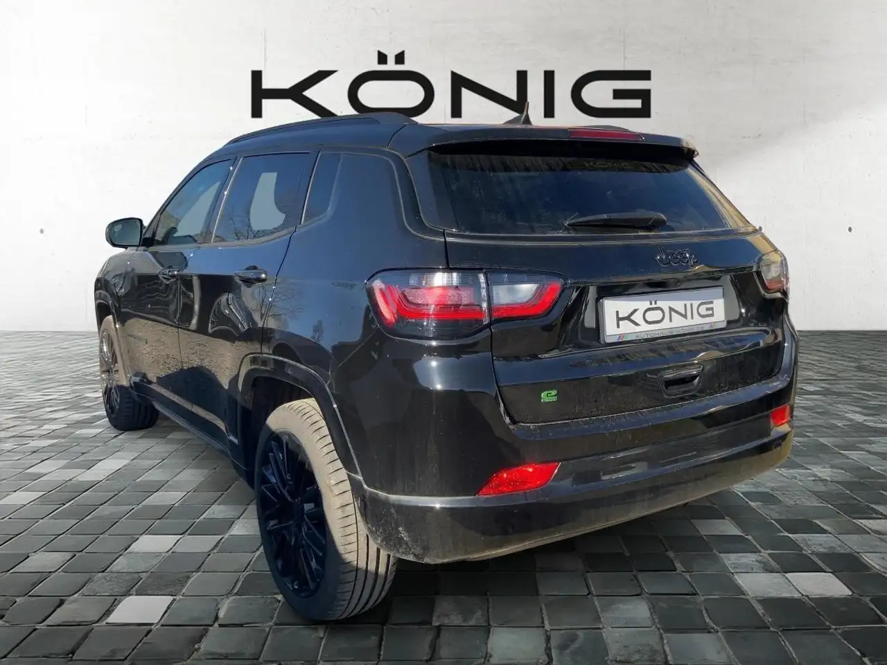 Jeep Compass Night Eagle Automatik, CarPlay — معرض صور السيارة 3