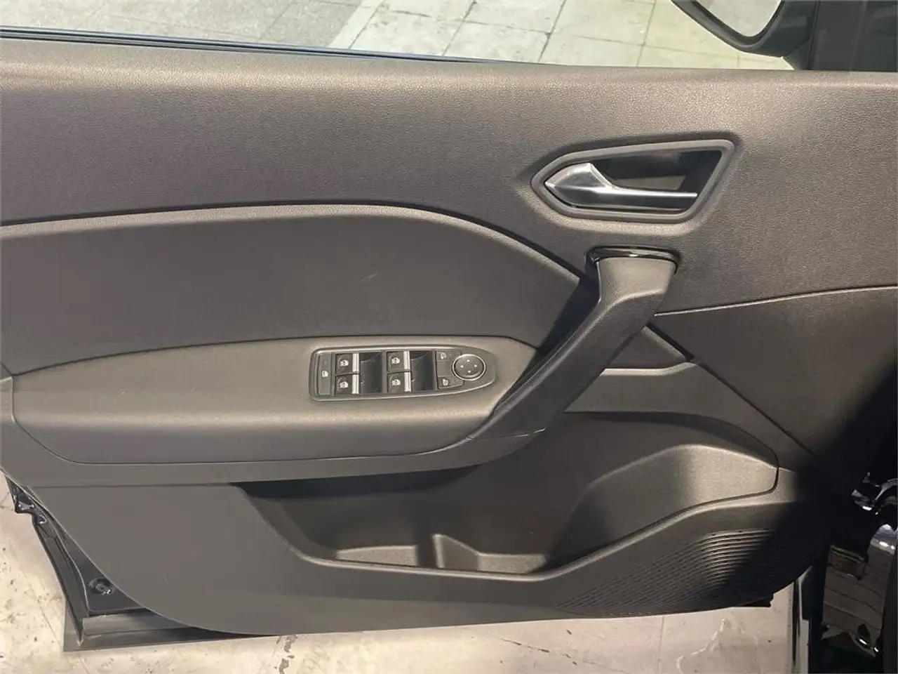 Renault Symbioz E-TECH Full Hybrid Evolution 105kW — Vehicle gallery 9