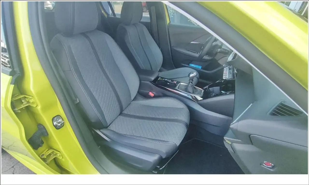 Peugeot 208 208 PureTech 100 Allure Kamera v+h, Sitzheizung, D — Vehicle gallery 15