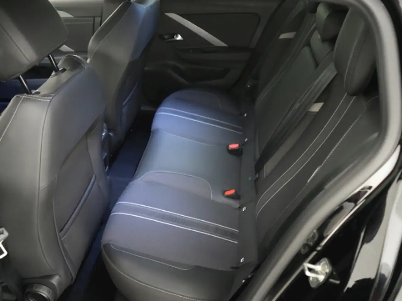 Opel Astra L ST GS+LED+360 GRAD KAMERA+SITZ-/LENKRADHEIZUNG+K — معرض صور السيارة 11