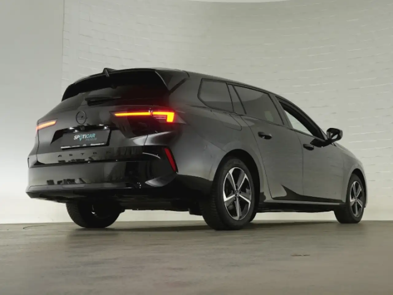 Opel Astra L ST GS+LED+360 GRAD KAMERA+SITZ-/LENKRADHEIZUNG+K — معرض صور السيارة 24