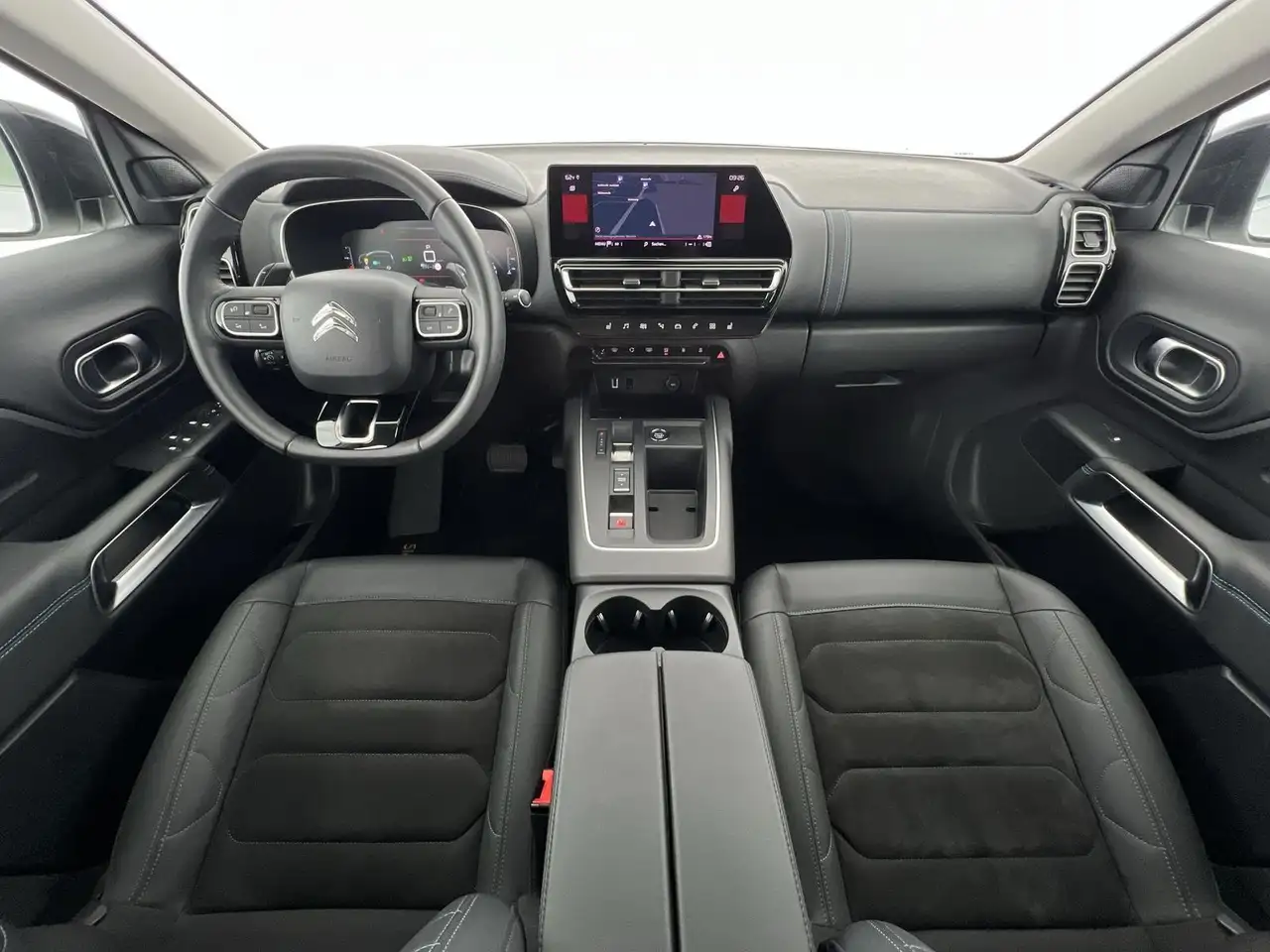 Citroen C5 Aircross Plus 1.2 *NAVI*RFK*KLIMA*uvm — معرض صور السيارة 7