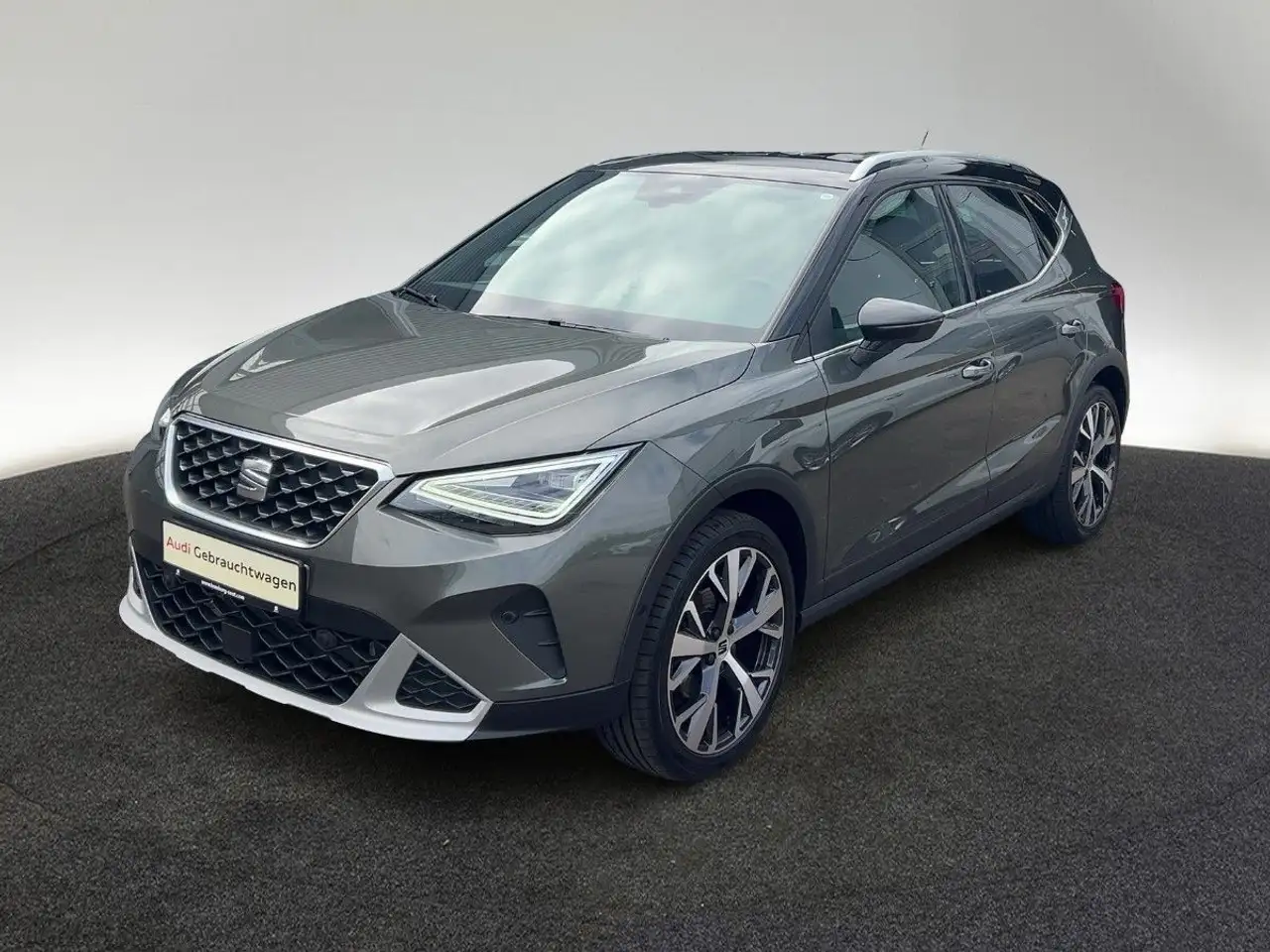 SEAT Arona 1.0 TSI Xperience DSG LED Kamera Sitzhzg — Vehicle gallery 2