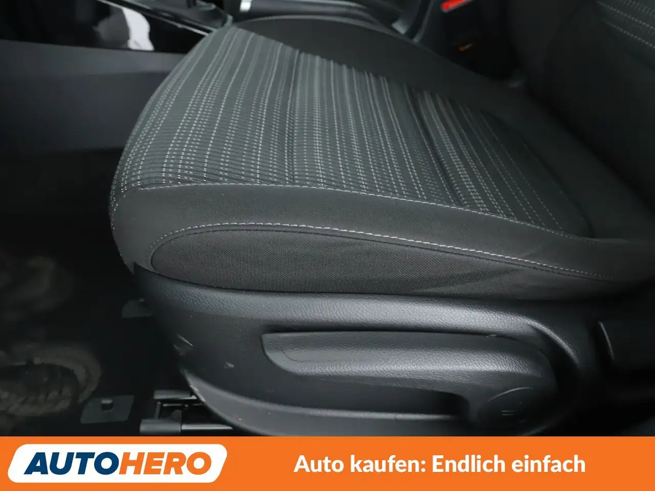 Kia Stonic 1.0 TGDI Vision *NAVI*VC*ACC*CAM*PDC*SHZ*ALU* — Vehicle gallery 25