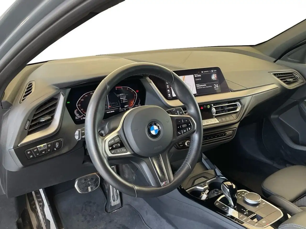 BMW 118 118dA Business — معرض صور السيارة 13