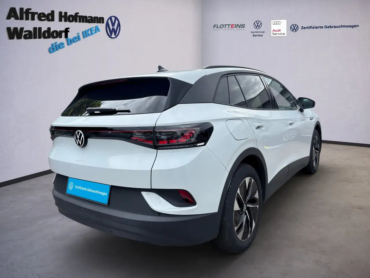 Volkswagen ID.4 Pure Performance KEYLESS LED NAVI — Vehicle gallery 4