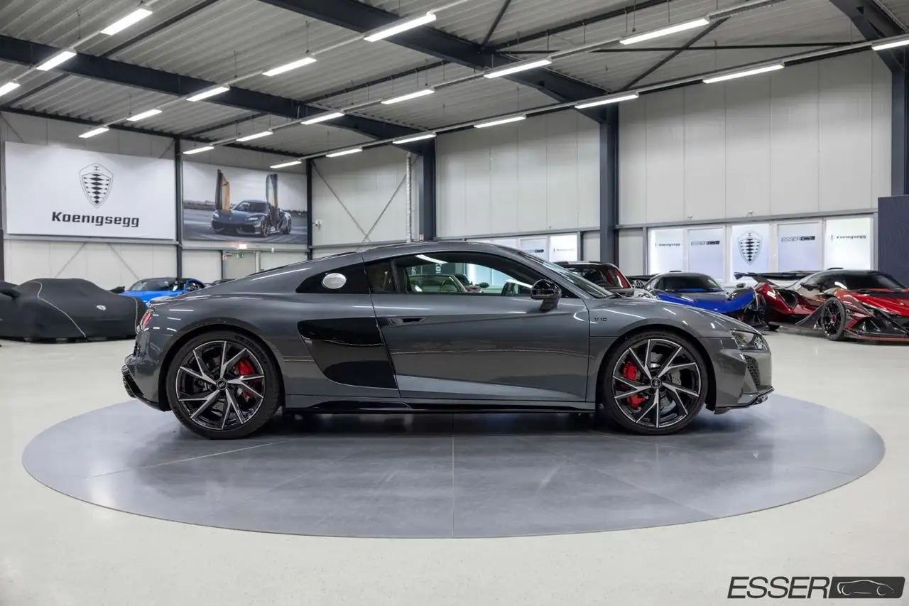 Audi R8 5.2 FSI Performance RWD | B&O — Galería del vehículo 23