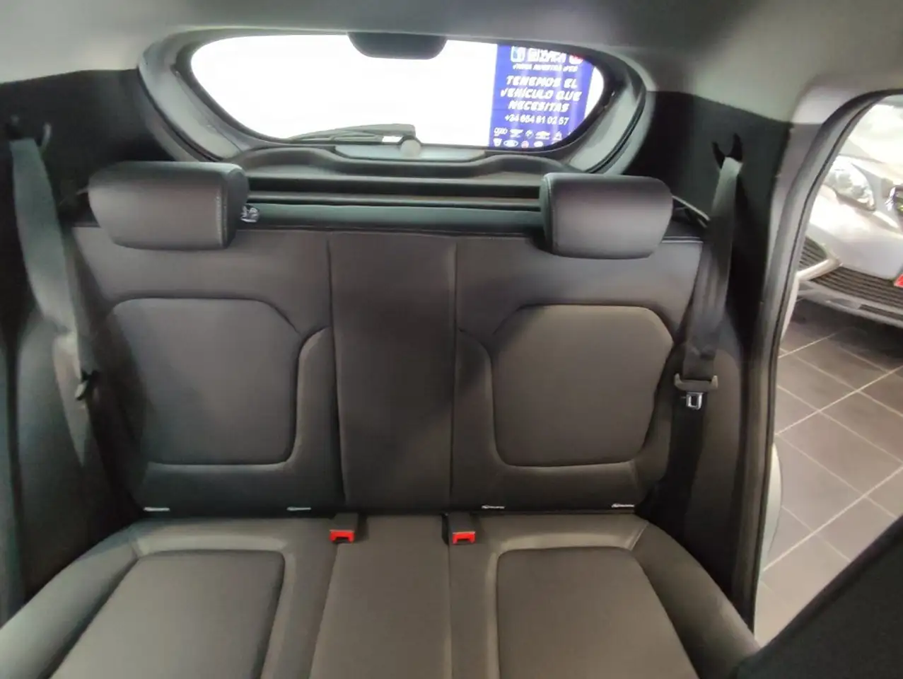 Dacia Spring Electric Expression 45 33kW — Galerie du véhicule 29