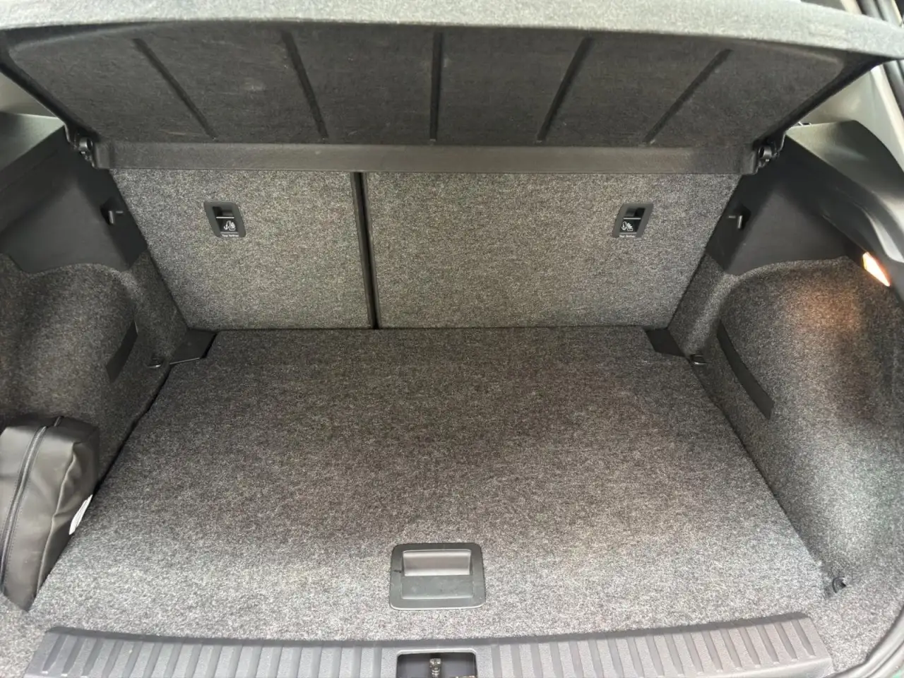 SEAT Arona Style Edition 1.0 TSI Aut. Navi, Klima Klima Navi — Vehicle gallery 9