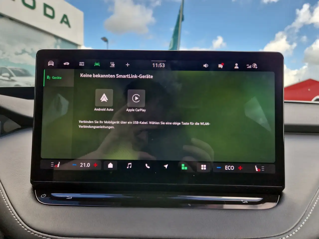 Skoda Enyaq Coupé 85x RS +WÄPU +AHK +PANO +CANTON +360° +MATR — Vehicle gallery 26