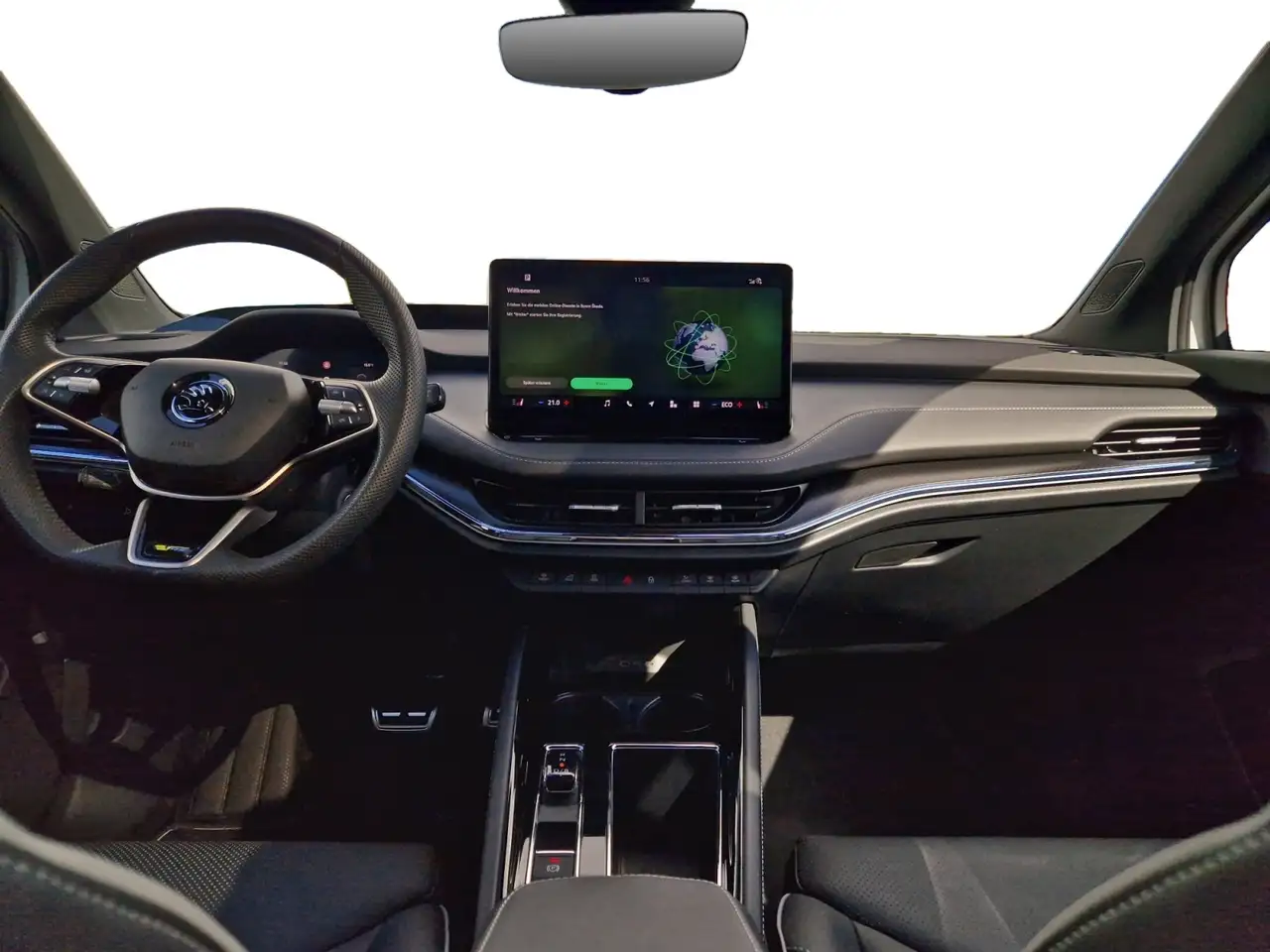 Skoda Enyaq Coupé 85x RS +WÄPU +AHK +PANO +CANTON +360° +MATR — Vehicle gallery 13