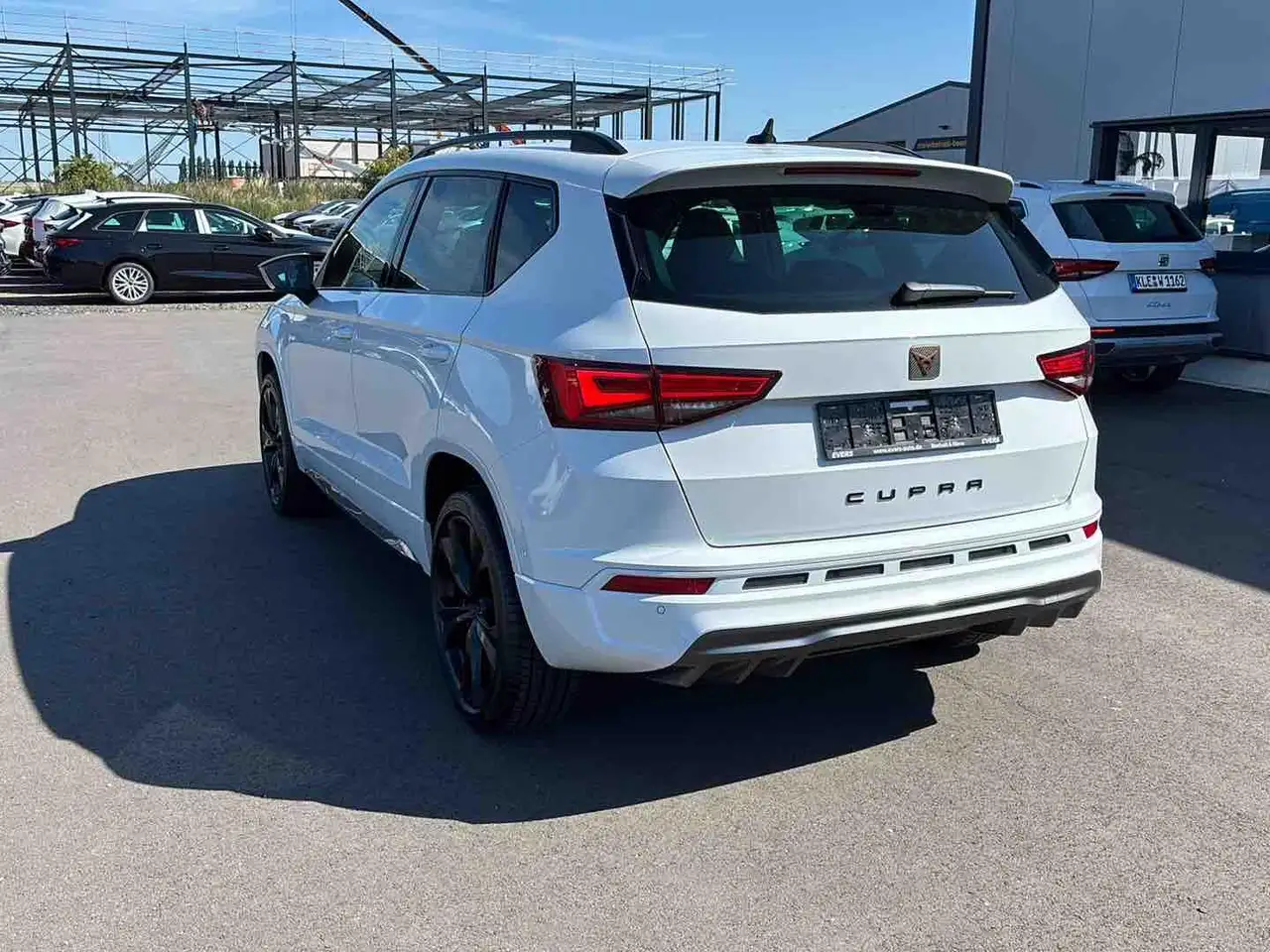 CUPRA Ateca 2.0 TSI DSG 4Drive AHK 360°-KAMERA MEMORY — Galería del vehículo 8