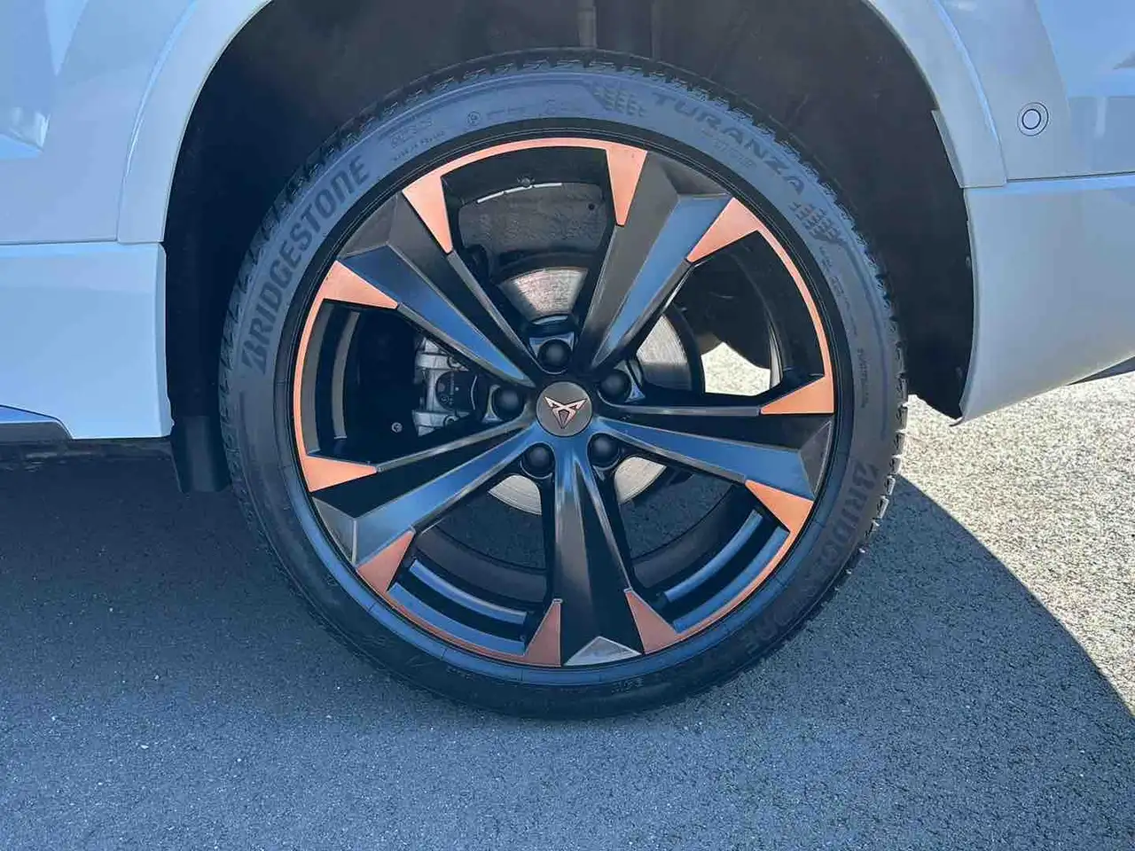 CUPRA Ateca 2.0 TSI DSG 4Drive AHK 360°-KAMERA MEMORY — Galería del vehículo 10
