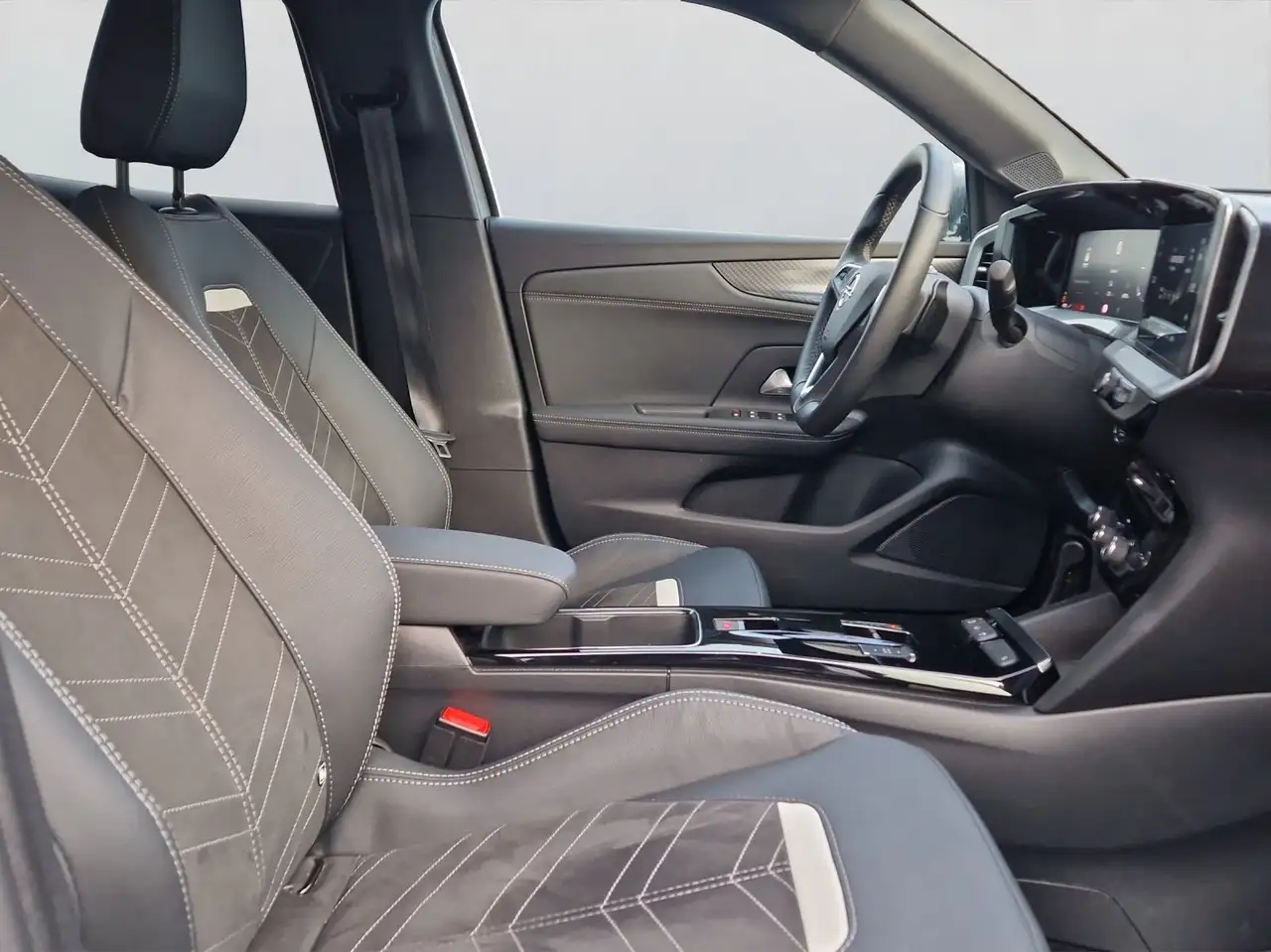 Opel Mokka Ultimate 1.2T*NAVI*KAMERA*SITZHZG*LENKRADH — Galerie du véhicule 9