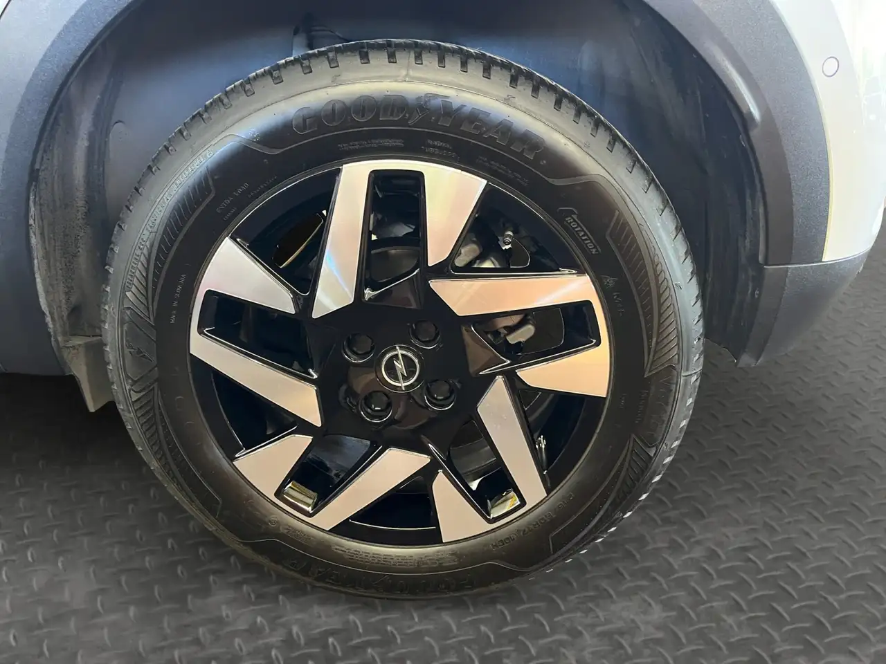 Opel Mokka 1.2 Turbo GS Line ACC AUT Fernlichtass. LM — Galerie du véhicule 16