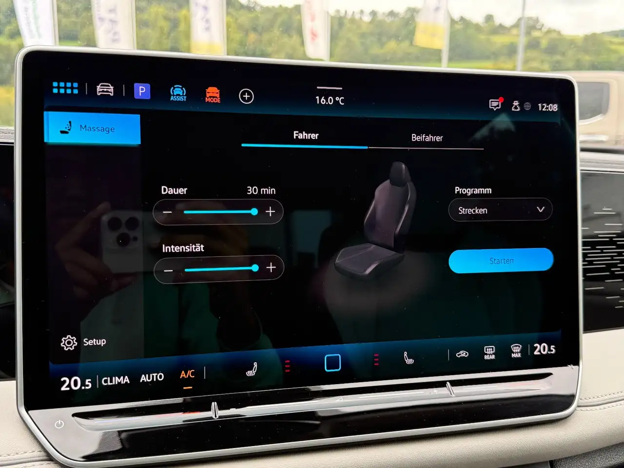 Volkswagen Tiguan Elegance AHK ACC HUD LED-Matrix Massage — Galerie du véhicule 28