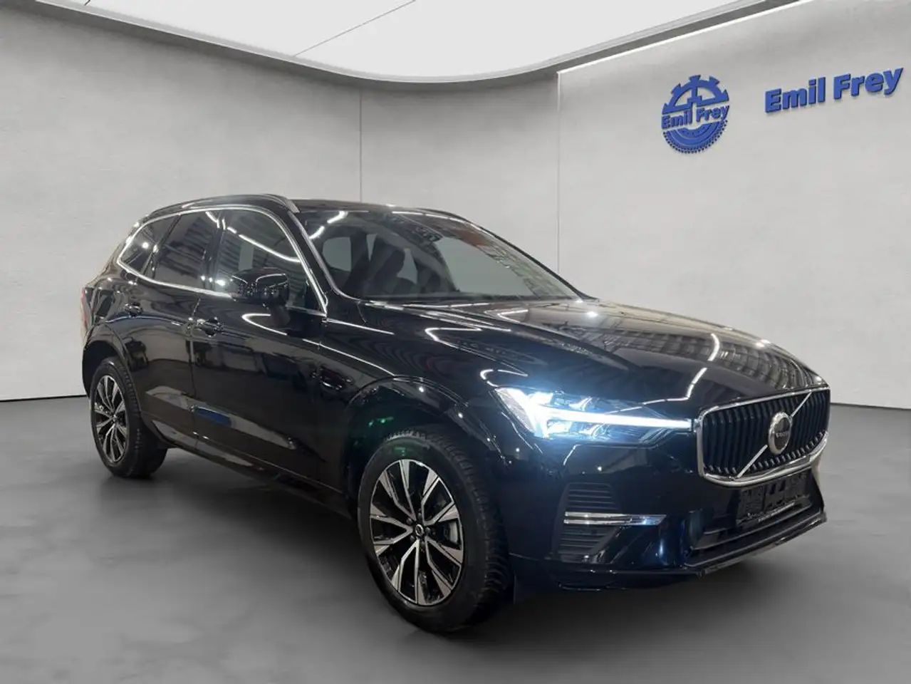 Volvo XC60 XC60 B5 AWD Core Aut Fahrerassistenz- Parkassisten — معرض صور السيارة 8