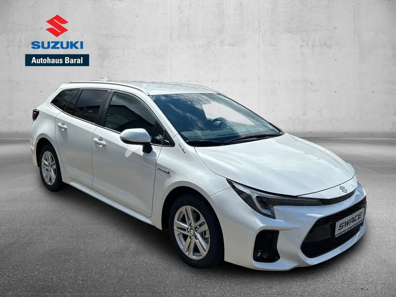 Suzuki Swace 5-Tür 1,8 HybridCVTComfort+ — Vehicle gallery 8