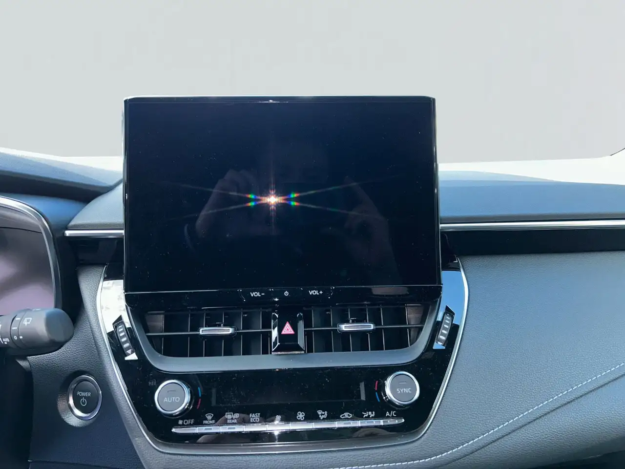 Suzuki Swace 5-Tür 1,8 HybridCVTComfort+ — Vehicle gallery 16