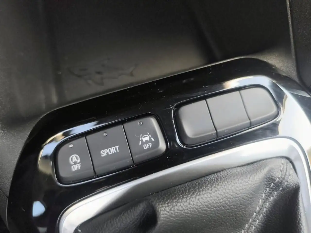 Opel Corsa 1.2T XHL 74kW (100CV) GS — Vehicle gallery 15