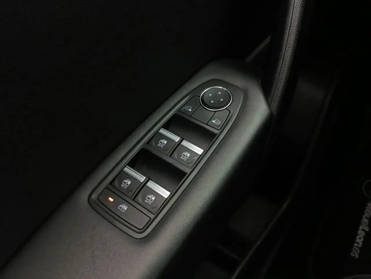 Renault Captur evolution TCe 67kW (90CV) — معرض صور السيارة 20