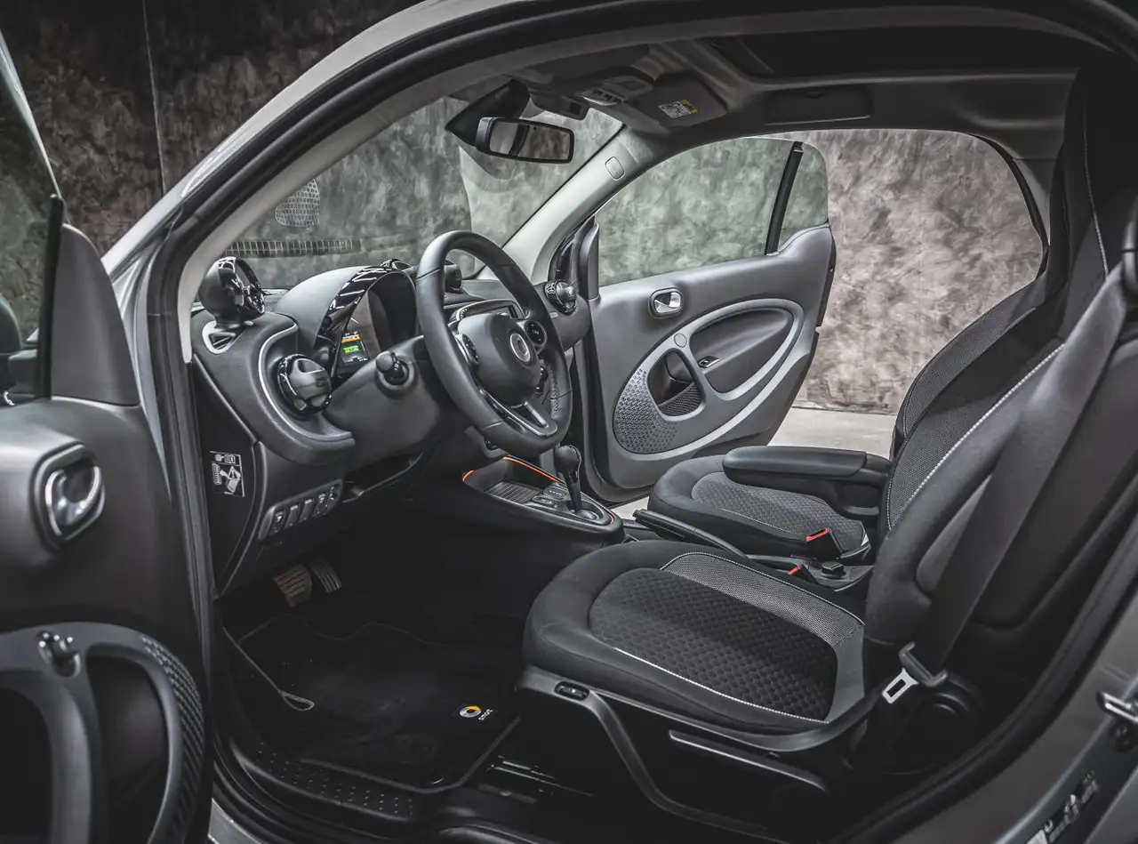 smart forTwo EQ coupe passion EXCLUSIVE:IST WAGENHAFT! — معرض صور السيارة 20