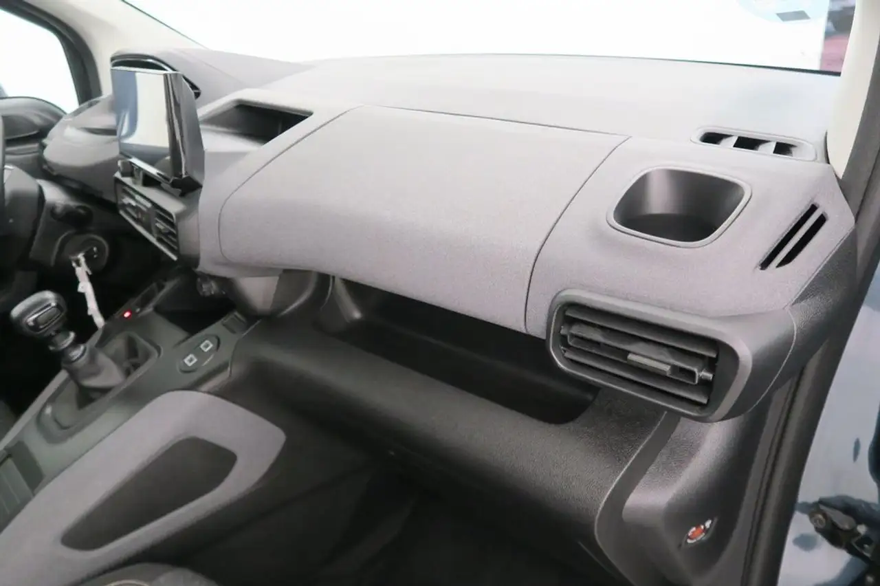 Peugeot Rifter 1.5 BLUEHDI 100CV ALLURE BUSINESS STD 4P — Vehicle gallery 17